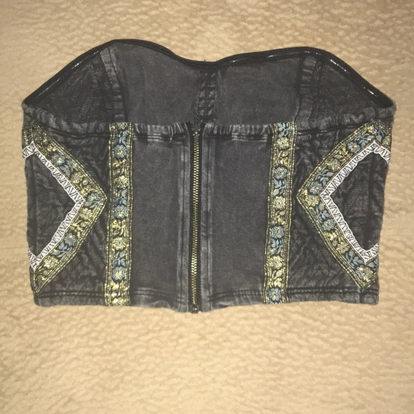 Mini strapless top - Picture 2 of 3